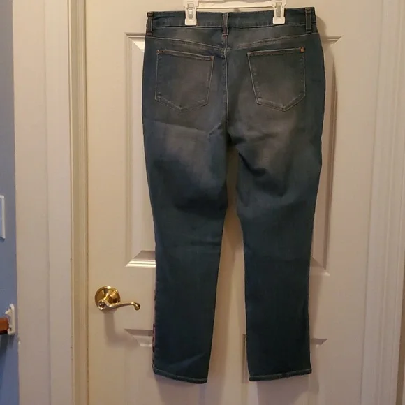 Chico's So Slimming Girlfriend Slim Leg Ankle Animal Print Trim Size 12R Jeans - Picture 5 of 14